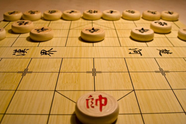 68 game bài Nên triển khai các quân cờ chủ lực khi mới bắt đầu